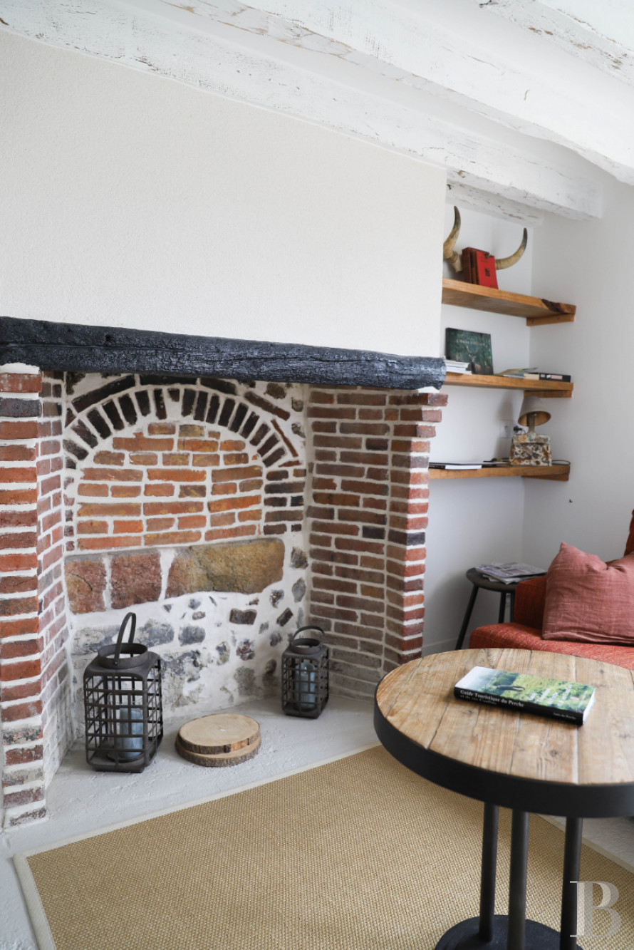 A former 18th century farmhouse with carefully renovated outbuildings on the edge of a forest in Perche - photo  n°38